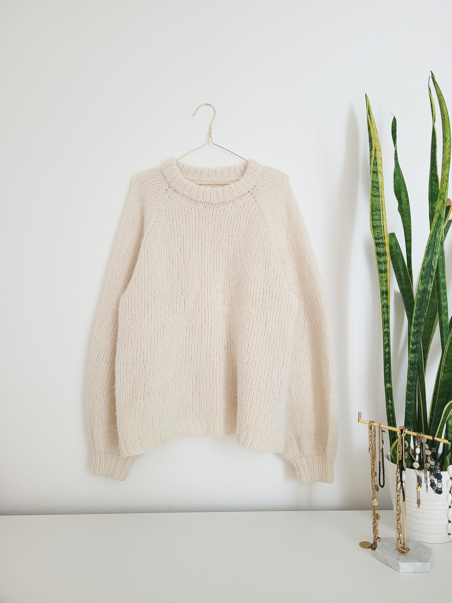 Jak prosto zrobić sweter na drutach