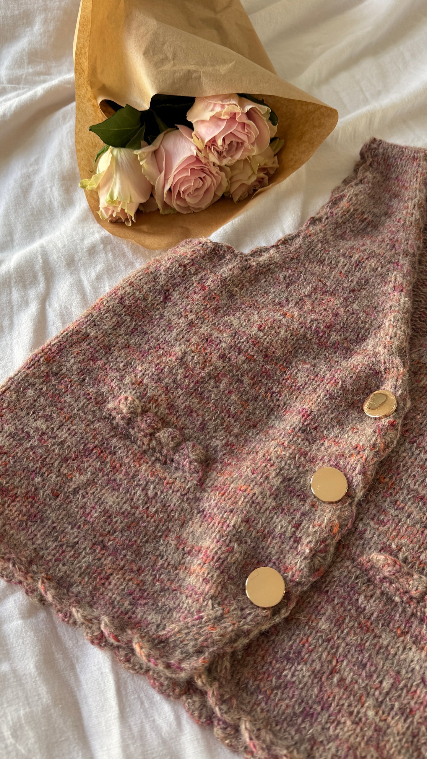 Love Story Vest | Wzór w języku polskim