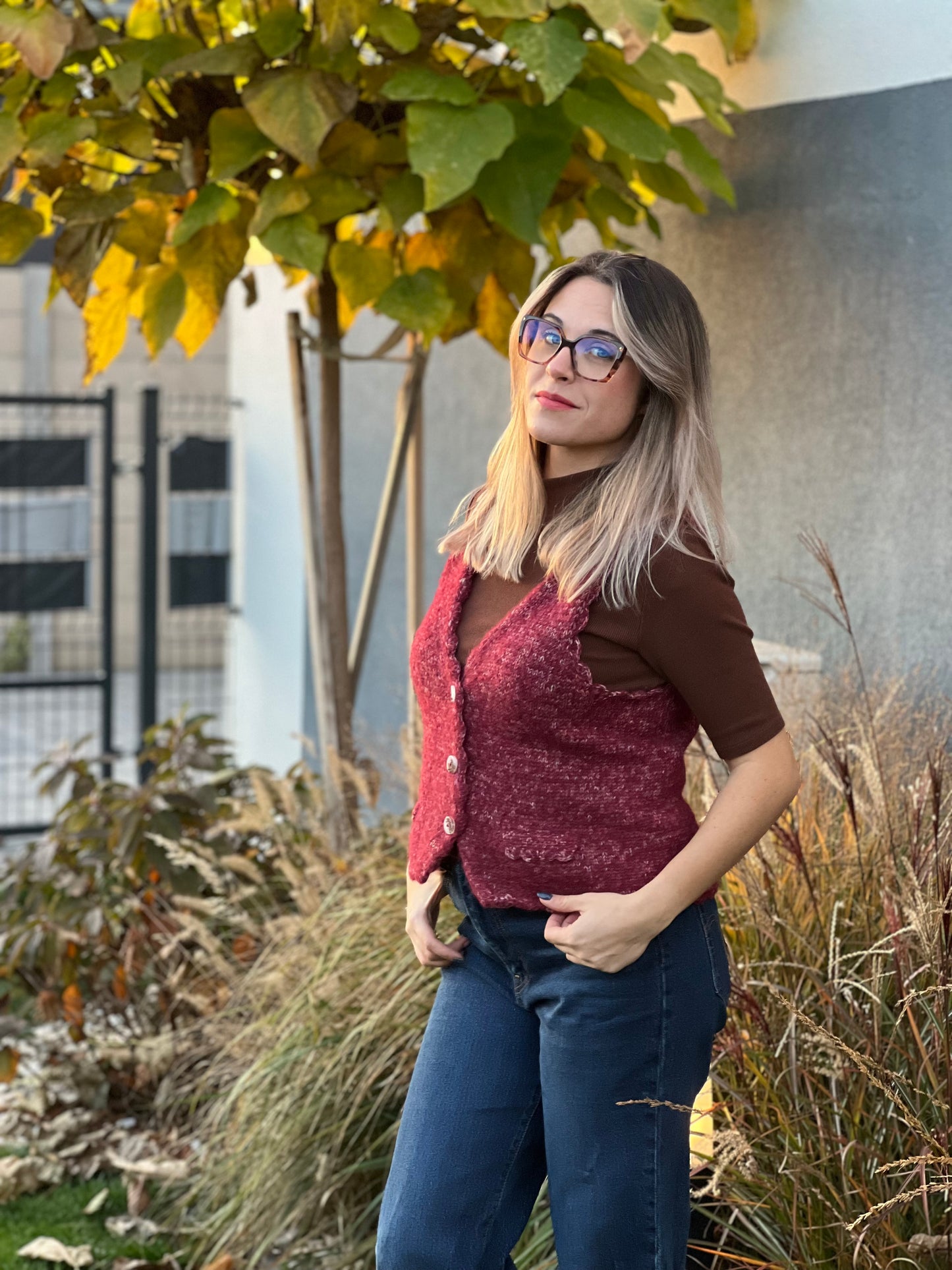 Love Story Vest | Wzór w języku polskim